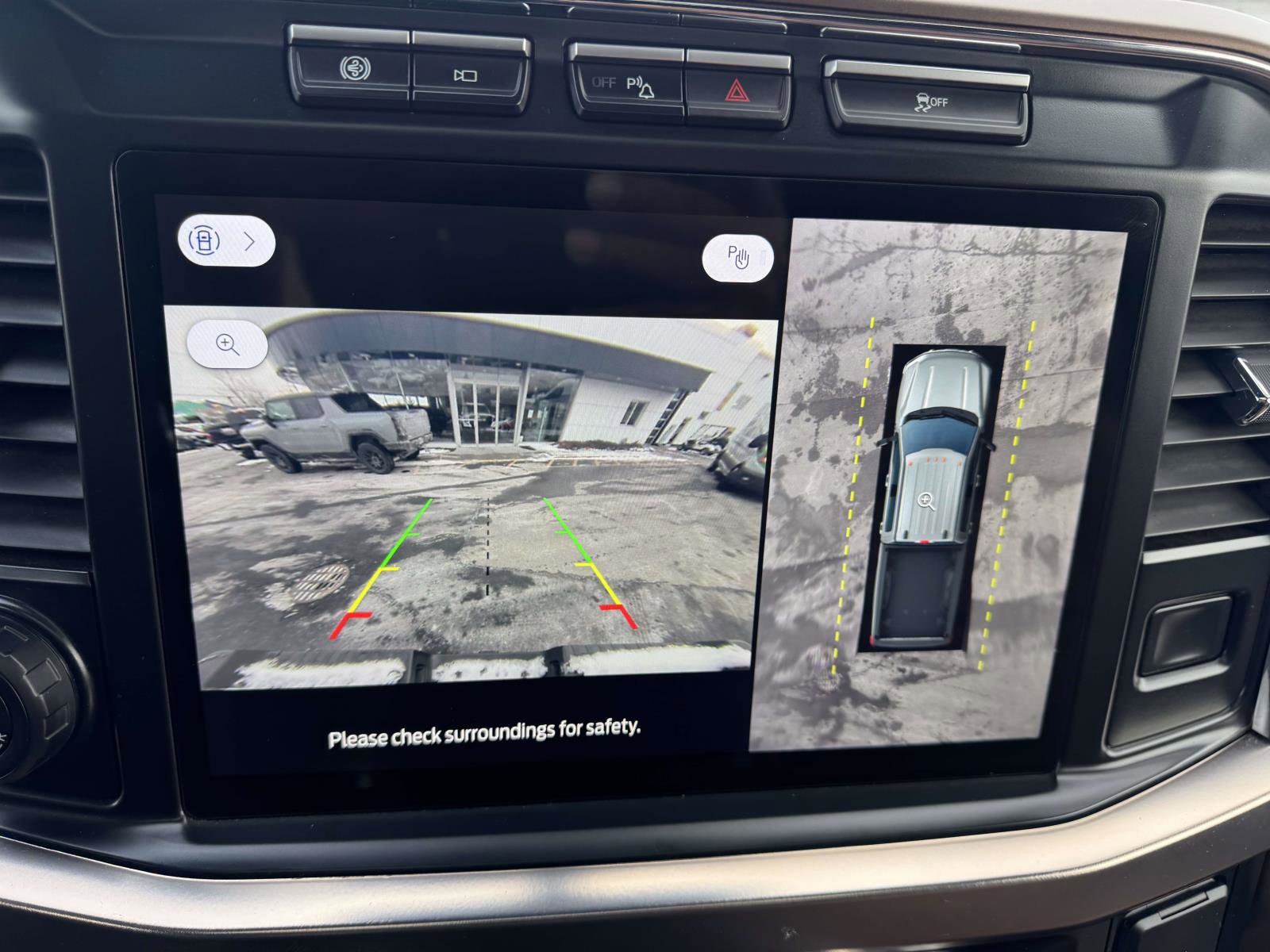 Used 2023 Ford F450 King Ranch w/ Chrome Package image 36