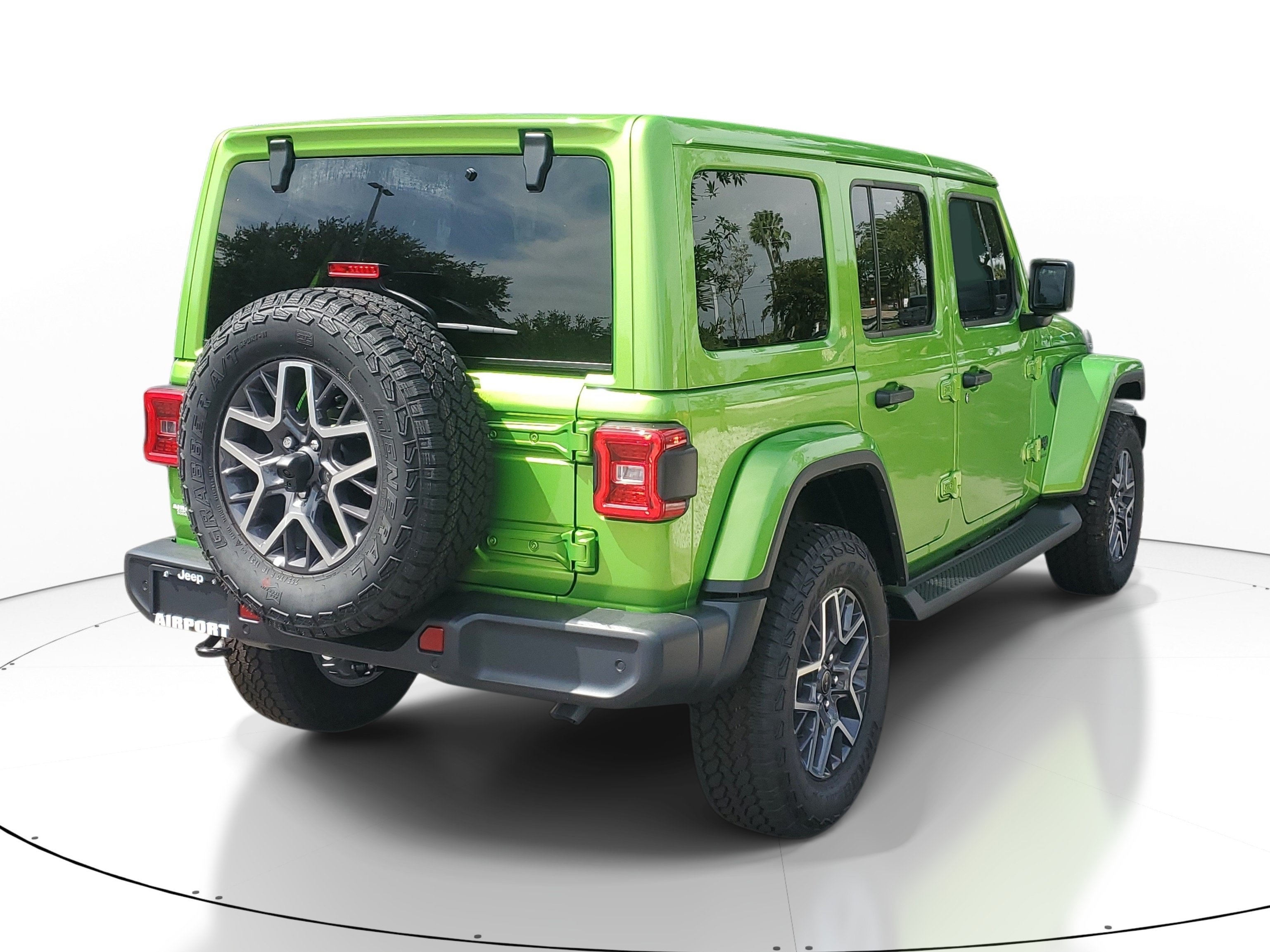 New 2026 Jeep Wrangler Unlimited Sahara AWD/4WD image 5