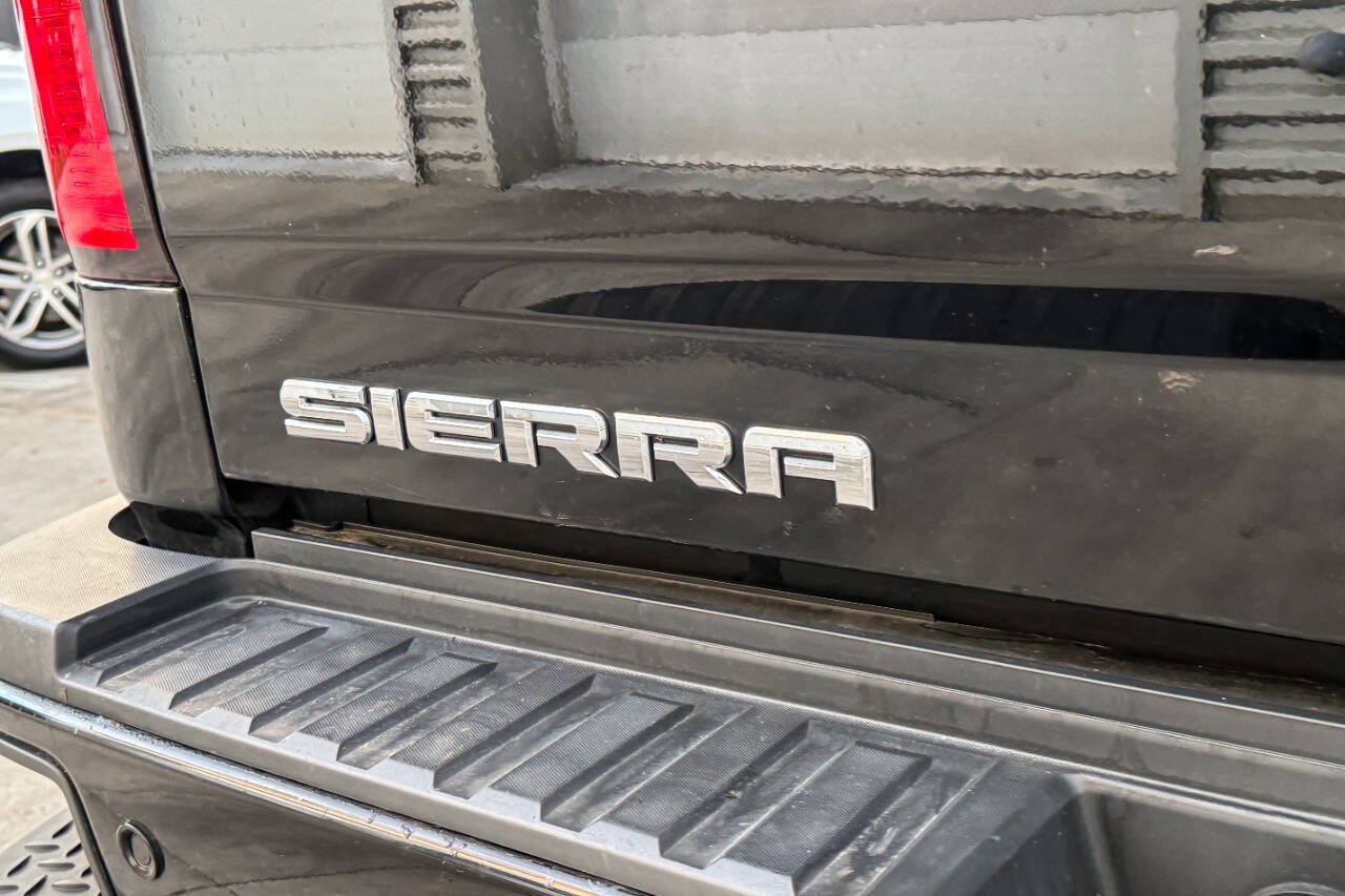 Used 2016 GMC Sierra 2500 Denali AWD/4WD image 21