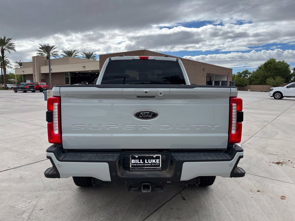 Used 2025 Ford F350 Lariat w/ Black Appearance Package AWD/4WD image 9