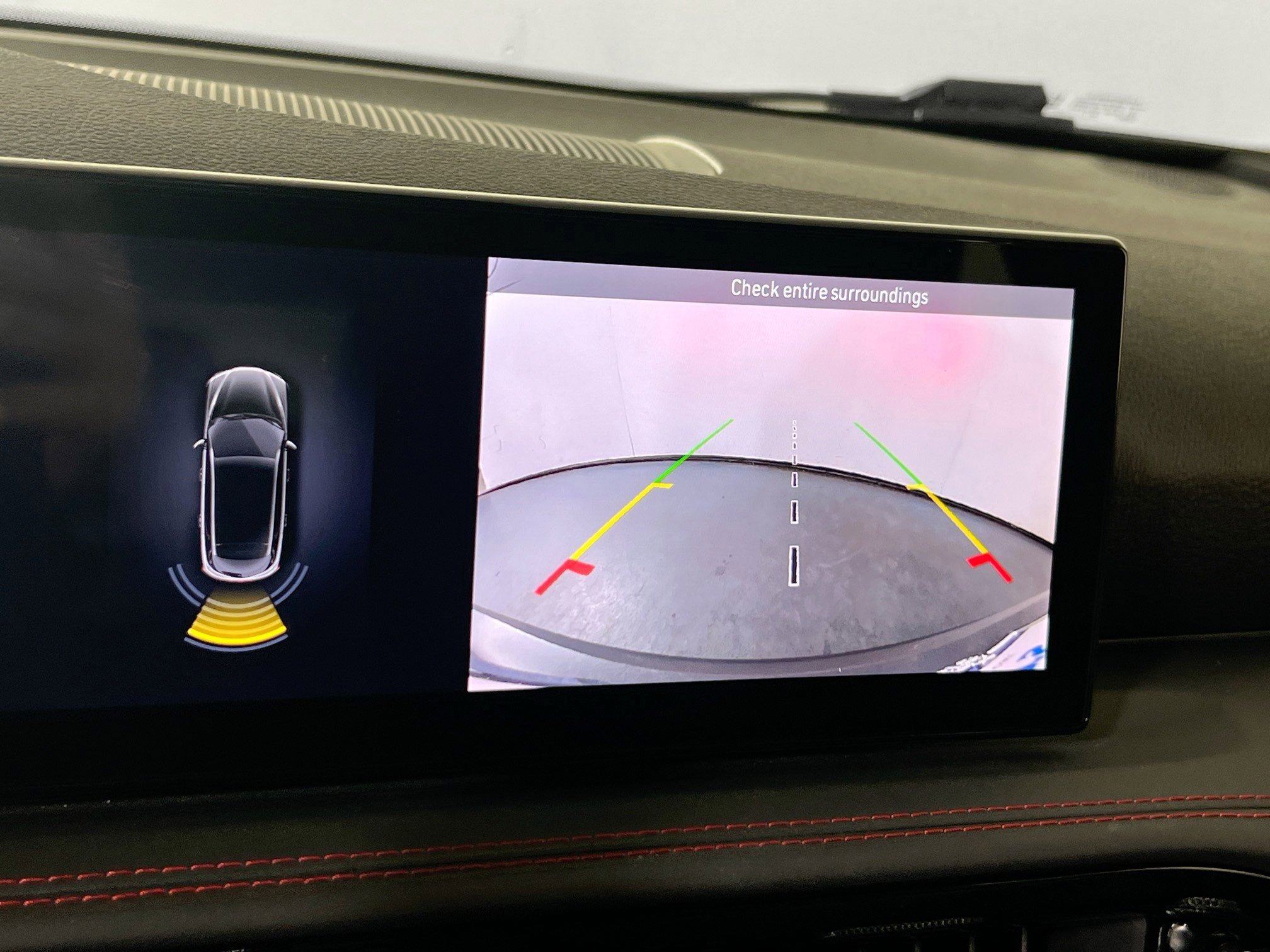 Used 2023 Dodge Hornet GT w/ GT Blacktop Package image 13