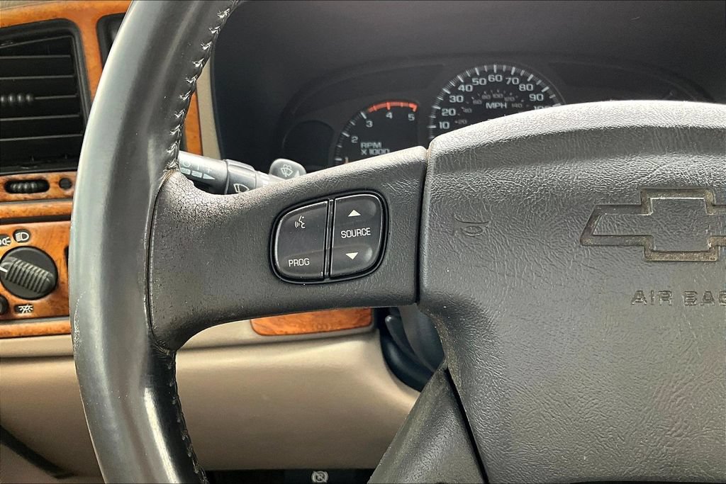 Used 2004 Chevrolet Silverado 2500 LT w/ Skid Plate Package AWD/4WD image 13