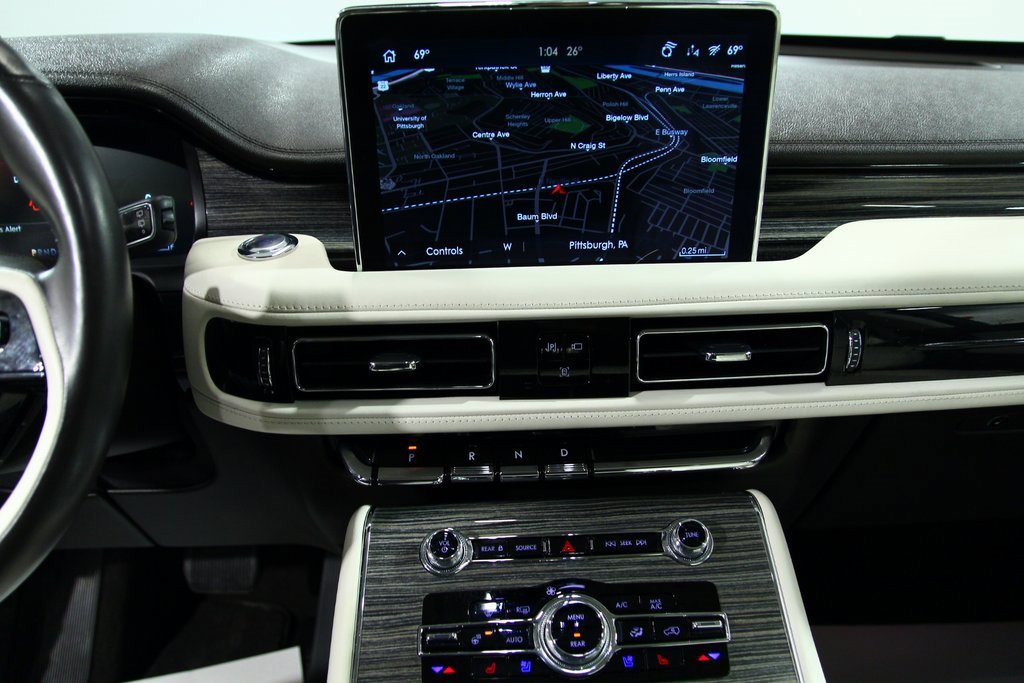 Used 2021 Lincoln Aviator Black Label w/ Dynamic Handling Package image 21