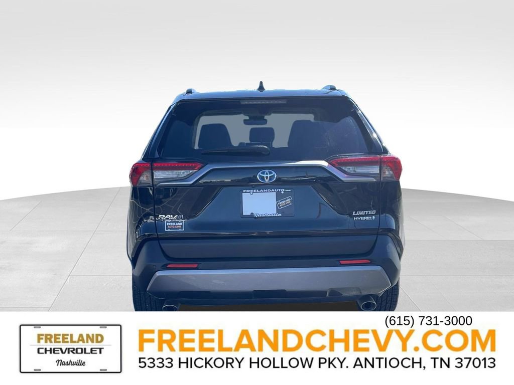 Used 2021 Toyota RAV4 Limited image 4