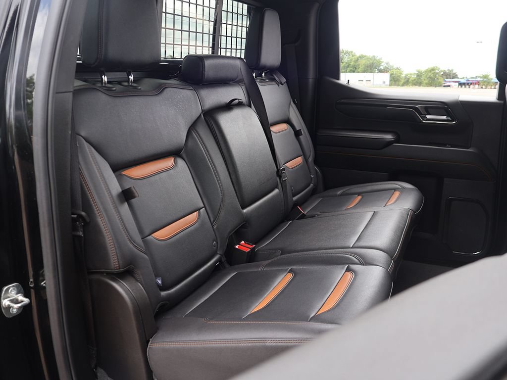 Used 2024 GMC Sierra 1500 AT4 w/ Technology Package AWD/4WD image 35