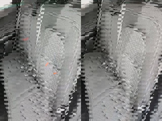 Used 2025 Ford Escape Active image 13