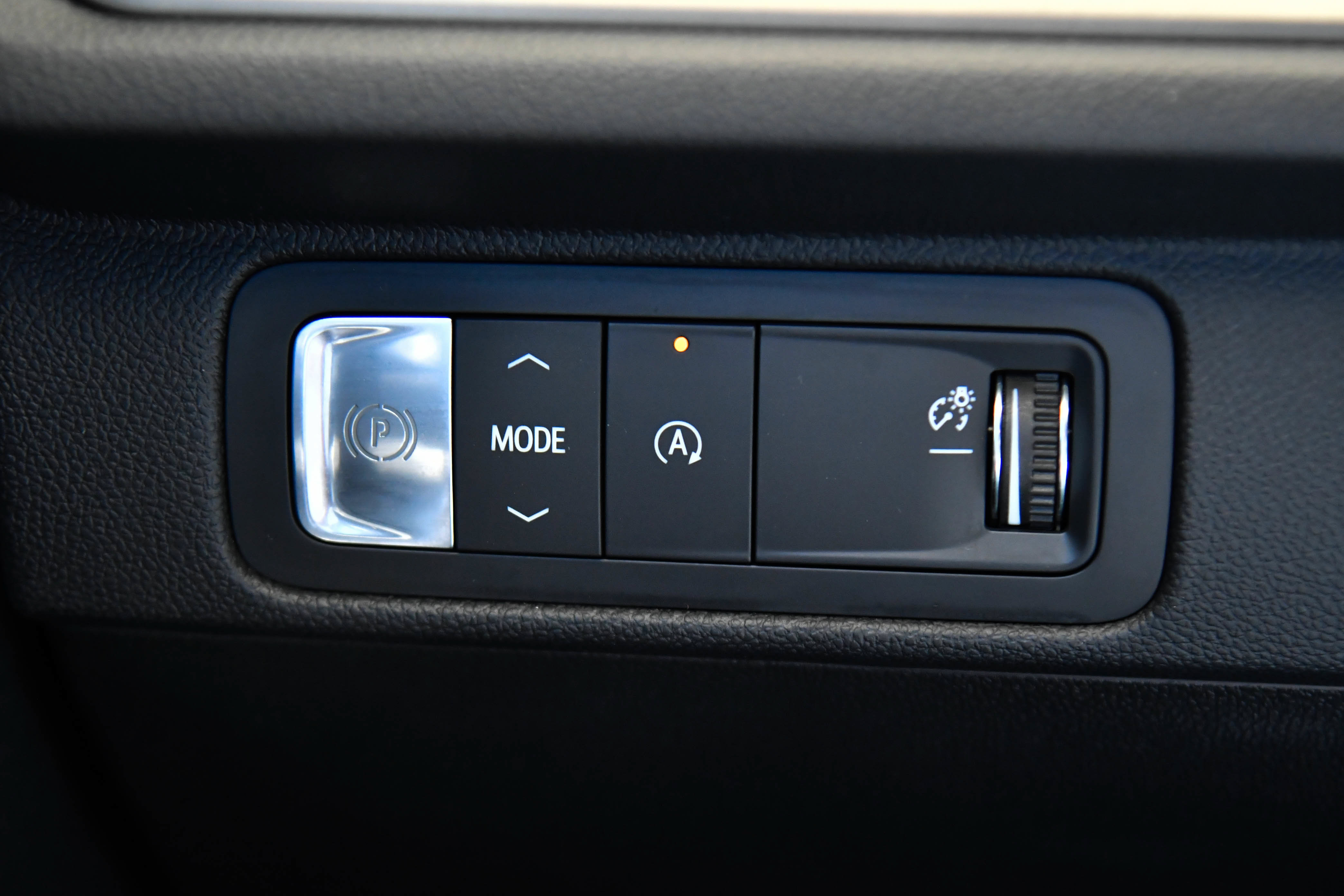 Used 2024 Chevrolet Traverse LT FWD image 41