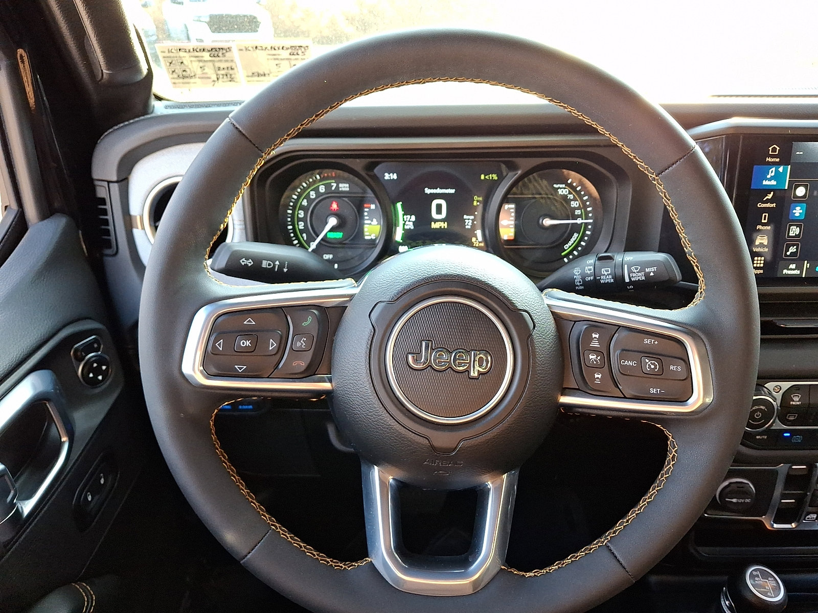 Used 2024 Jeep Wrangler Sahara w/ Safety Group image 19