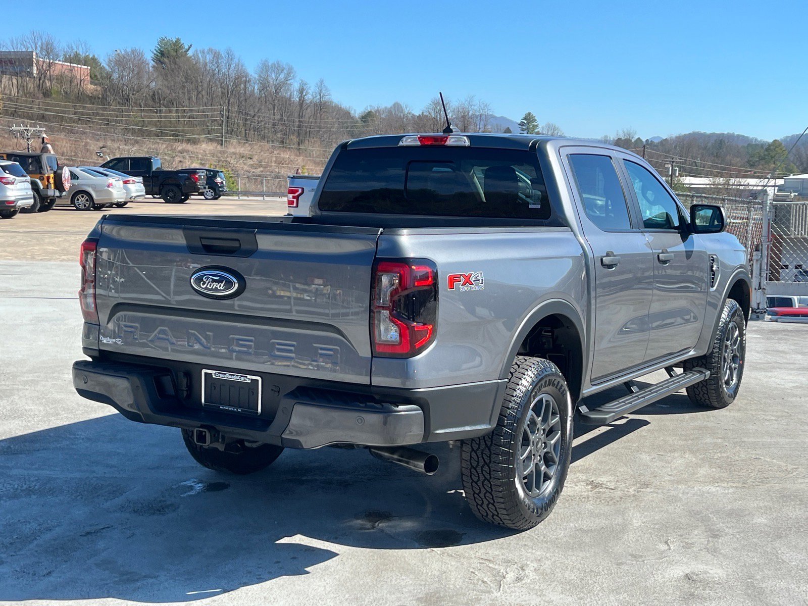 New 2025 Ford Ranger XLT w/ Equipment Group 301A High AWD/4WD image 3