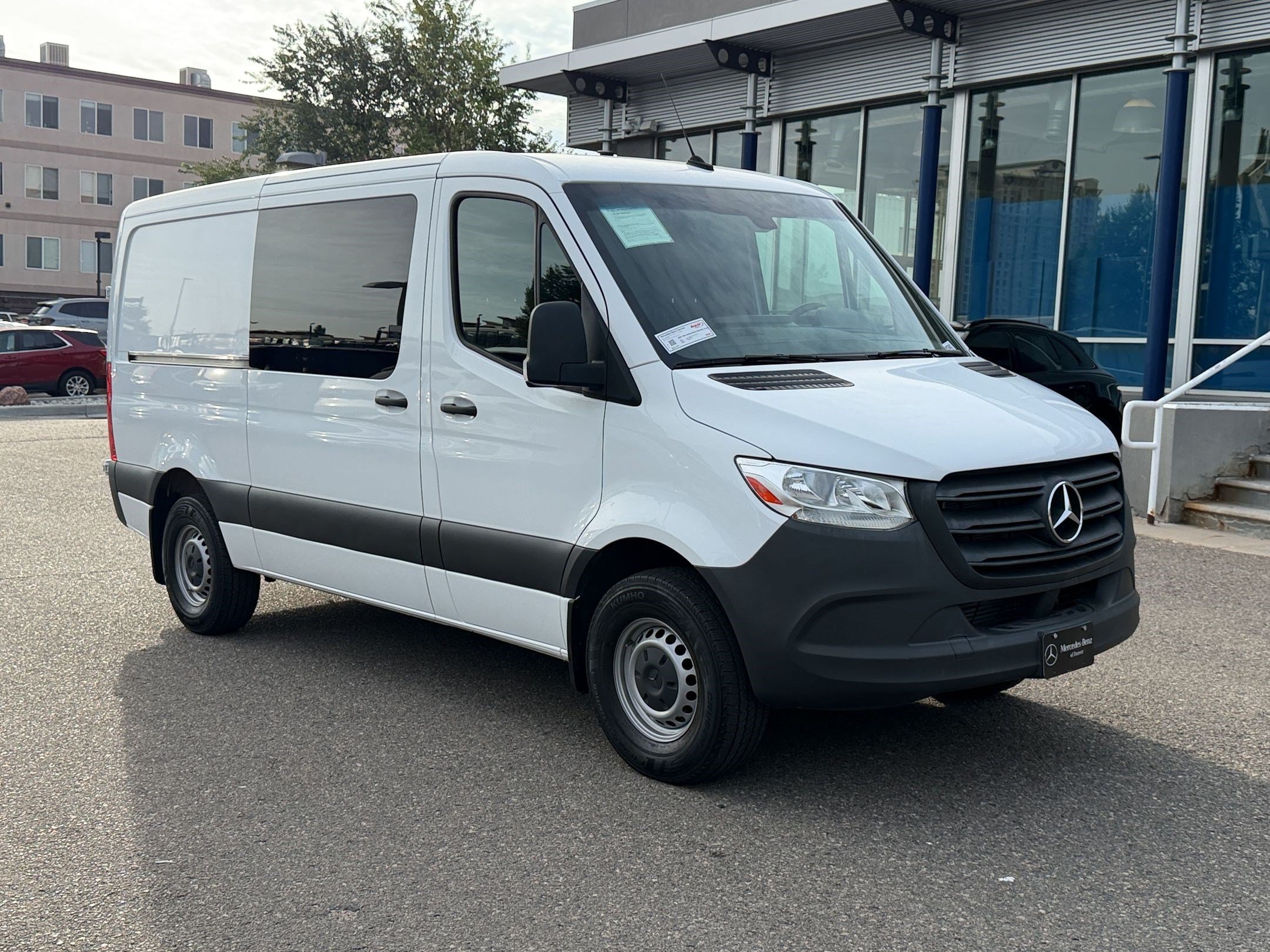 Used 2021 Mercedes-Benz Sprinter 1500 image 7