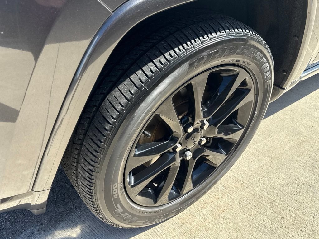 Used 2021 Jeep Grand Cherokee Laredo X AWD/4WD image 42