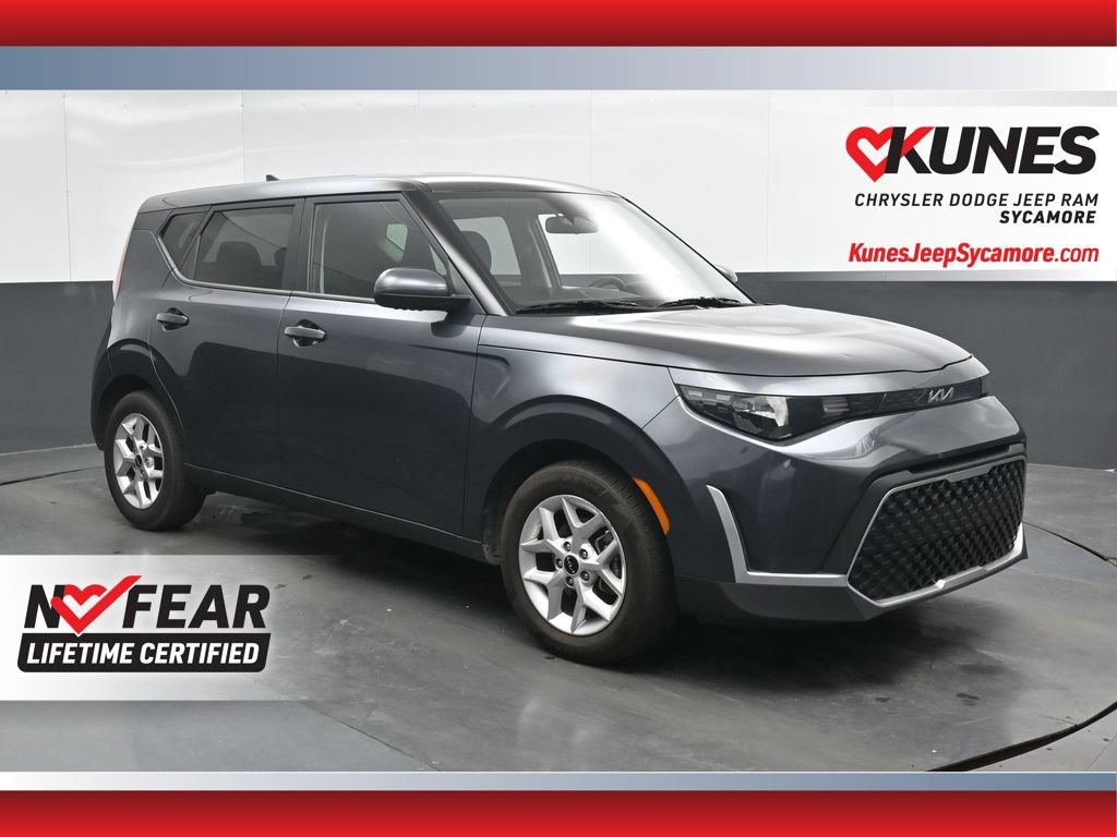 Used 2025 Kia Soul LX w/ LX Technology Package