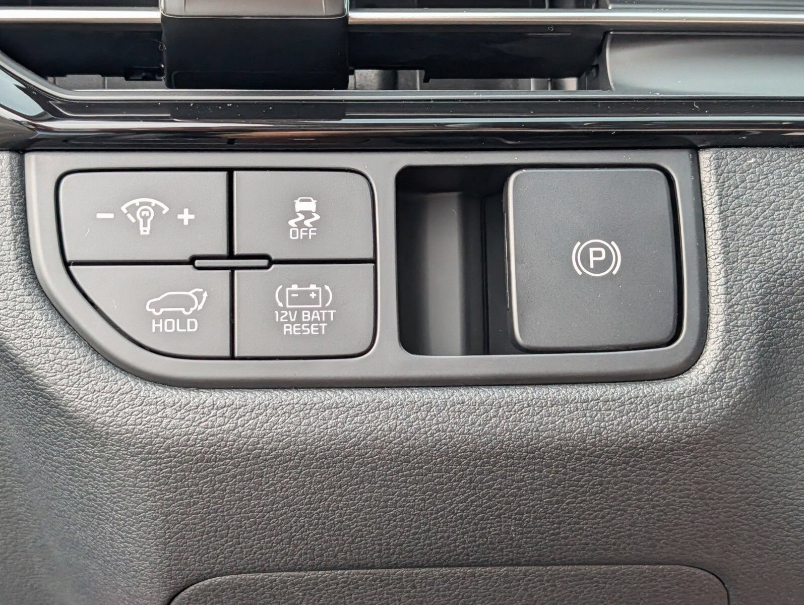 New 2027 Kia Sportage EX FWD image 12