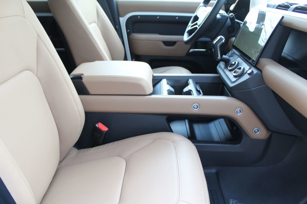 New 2026 Land Rover Defender 110 S image 3