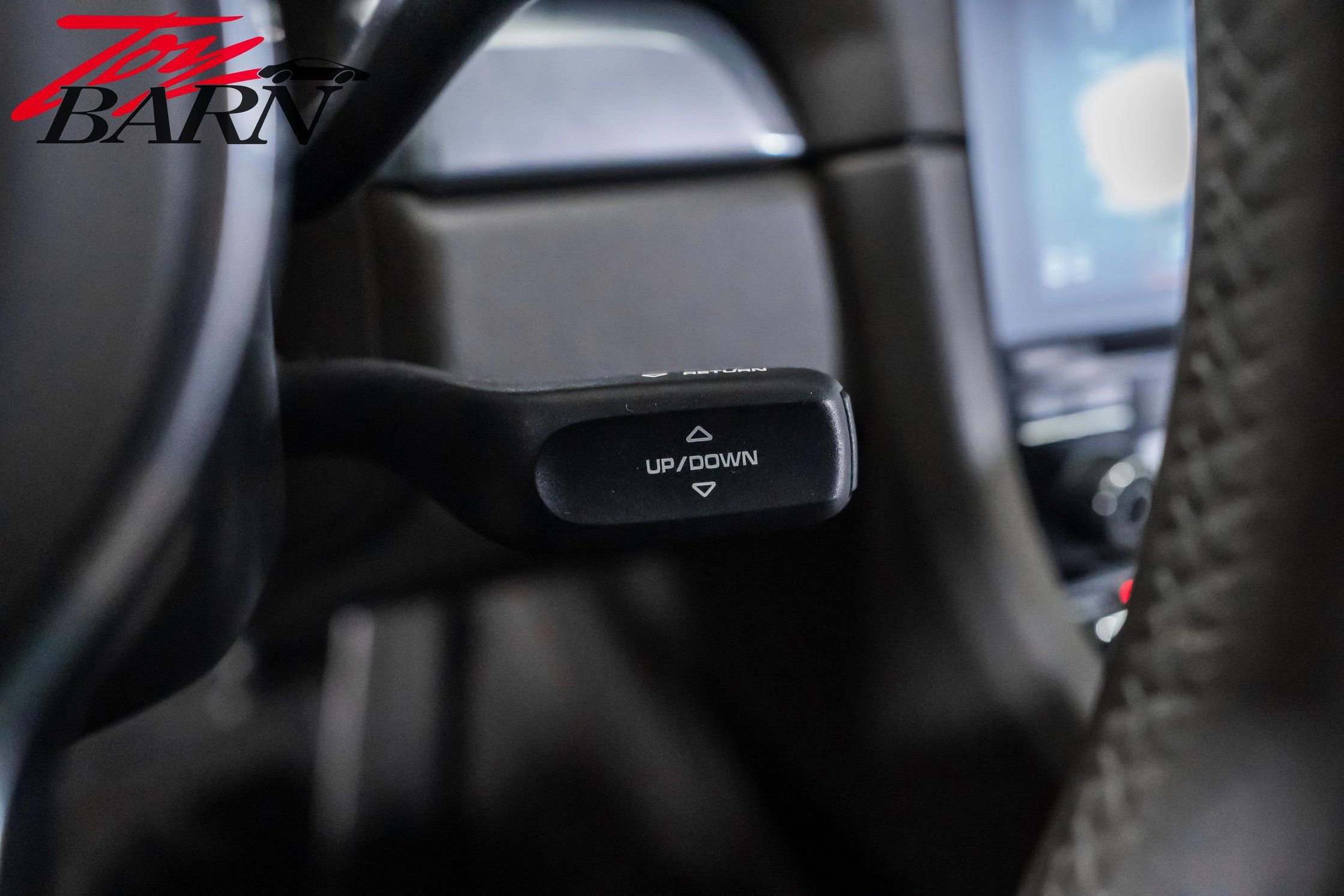 Used 2018 Porsche 718 Cayman S image 37