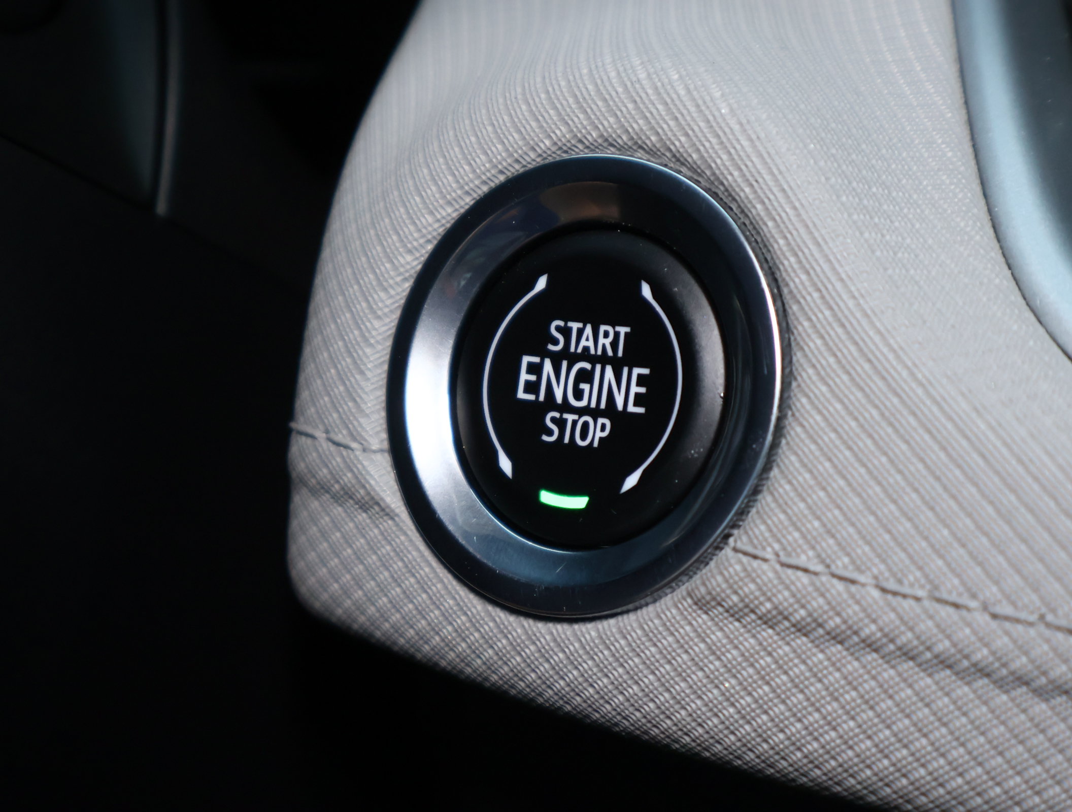 Used 2025 Chevrolet TrailBlazer LT FWD image 15