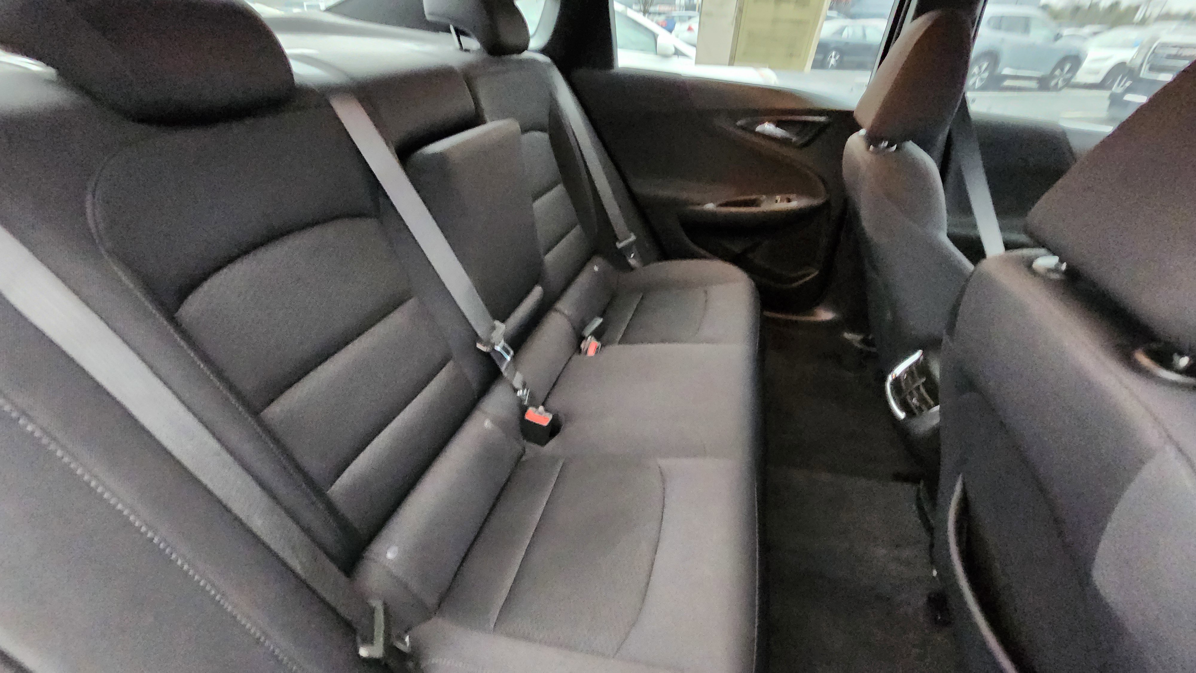 Used 2022 Chevrolet Malibu LT image 18