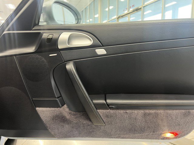 Used 2005 Porsche 911 Carrera S image 16