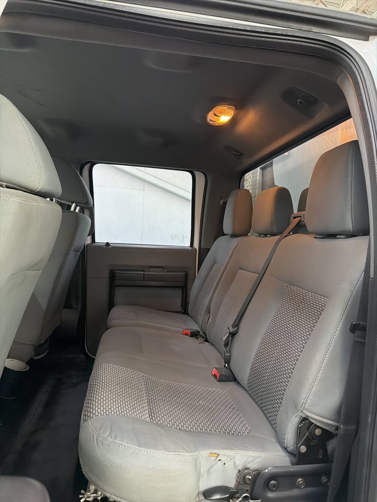 Used 2014 Ford F550 4x4 Crew Cab Super Duty image 39