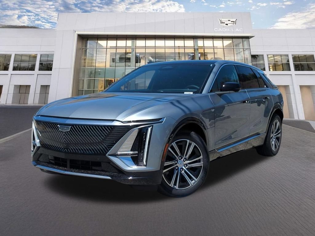 New 2026 Cadillac Lyriq Luxury