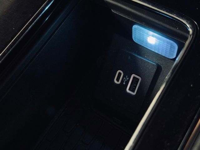 Used 2022 Lincoln Aviator Reserve w/ Elements Package Plus image 36