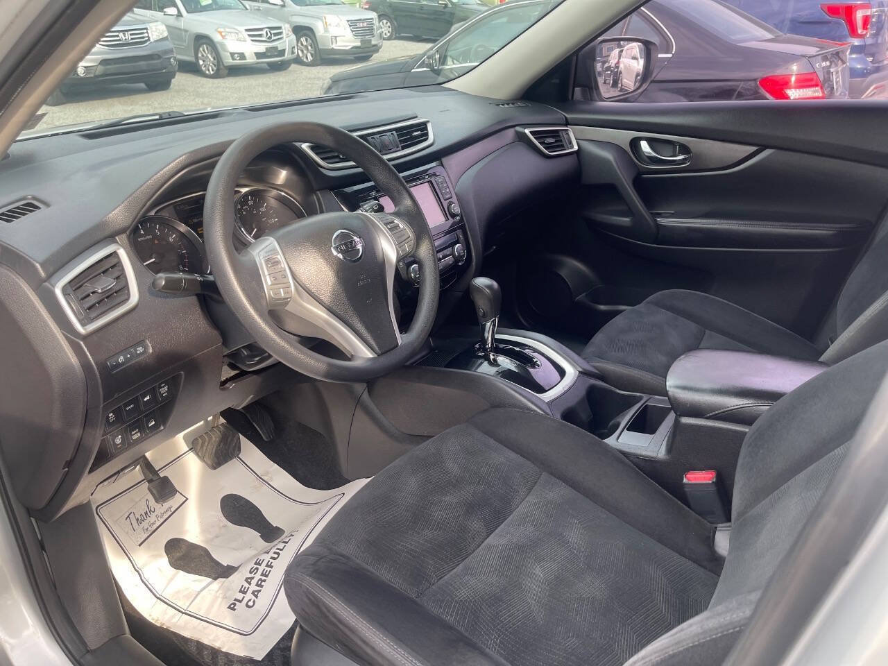 Used 2014 Nissan Rogue SV w/ SV Premium Package AWD/4WD image 10