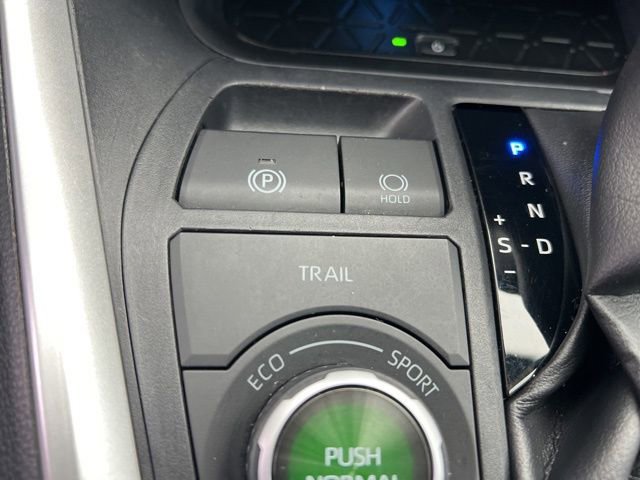 Used 2020 Toyota RAV4 XSE image 25