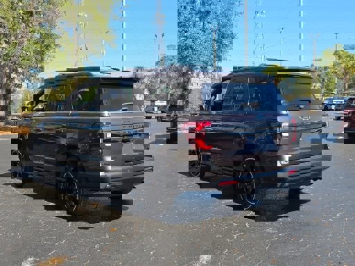 Certified 2024 Ford Expedition Limited image 11