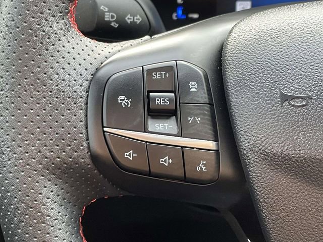 Certified 2025 Ford Escape ST-Line w/ Tech Pack #1 FWD image 20