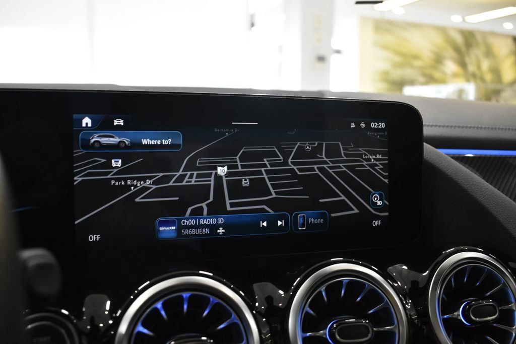 Certified 2024 Mercedes-Benz GLA 35 AMG 4MATIC image 39