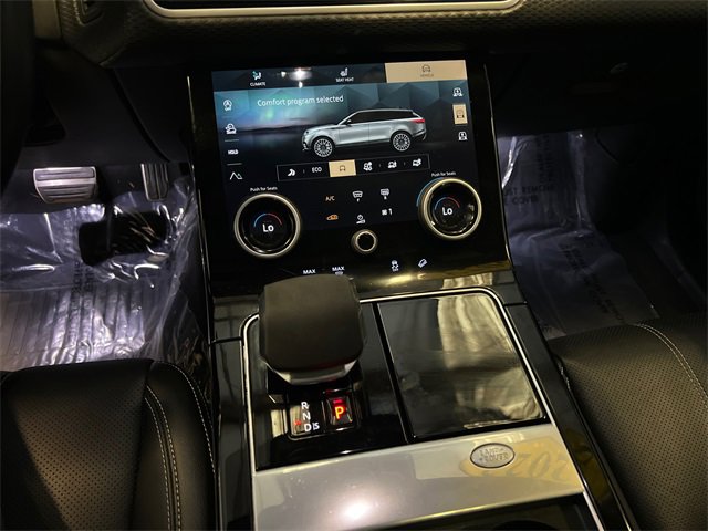 Used 2023 Land Rover Range Rover Velar R-Dynamic S image 29
