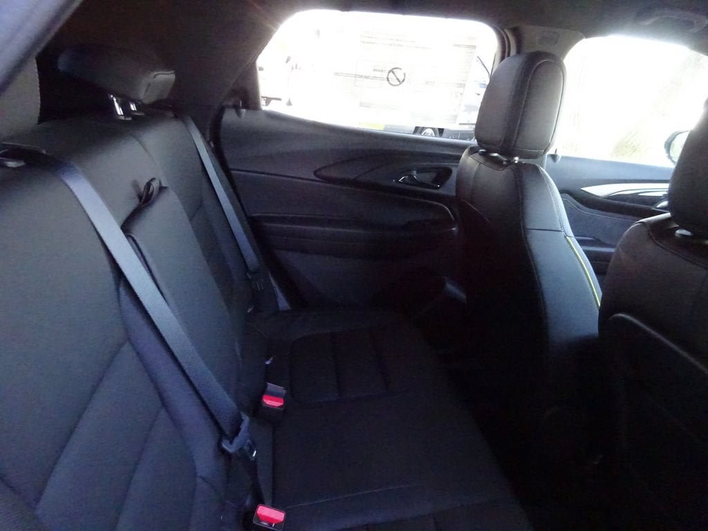 New 2026 Chevrolet TrailBlazer ACTIV AWD/4WD image 21