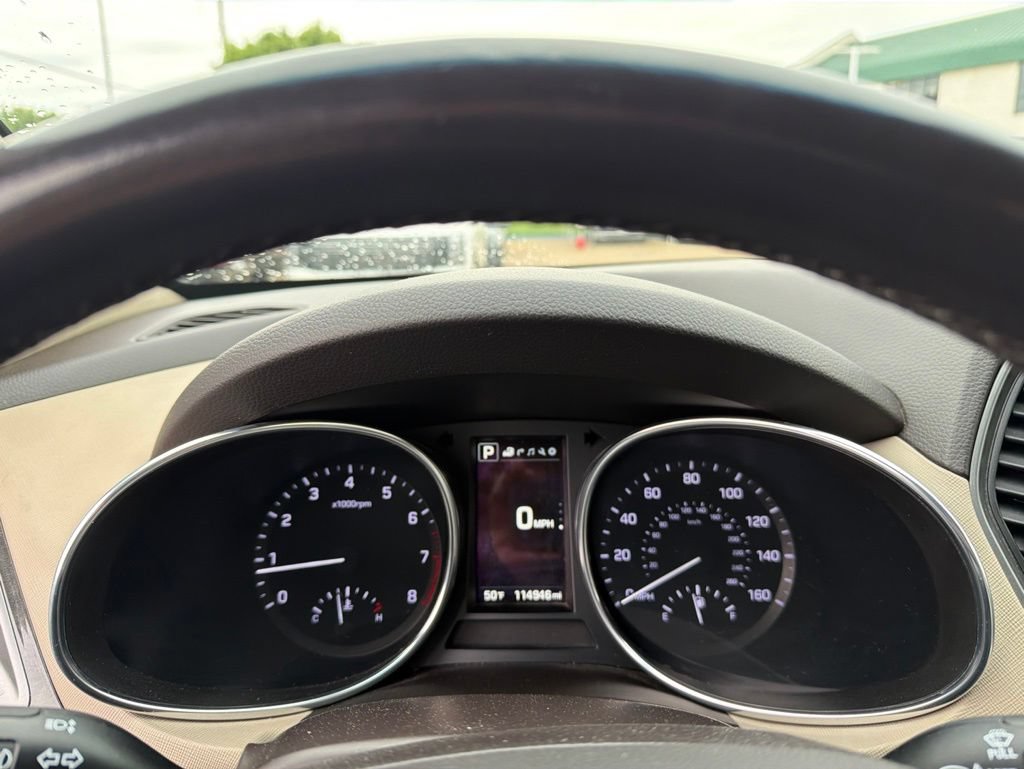 Used 2017 Hyundai Santa Fe Sport FWD image 23
