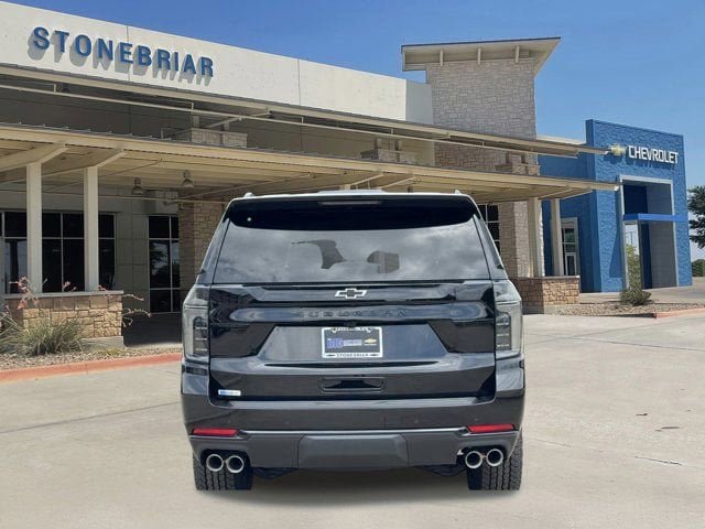 New 2026 Chevrolet Suburban Z71 w/ Comfort Package AWD/4WD image 6