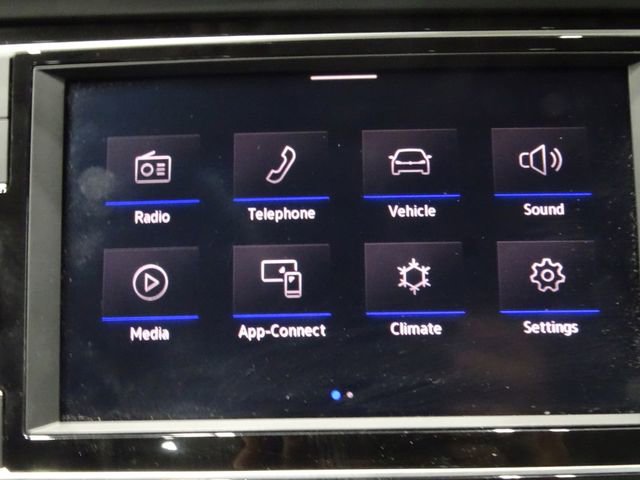 Used 2024 Volkswagen Jetta SE image 29