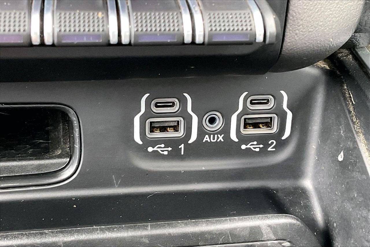 Used 2022 RAM 1500 Big Horn AWD/4WD image 16