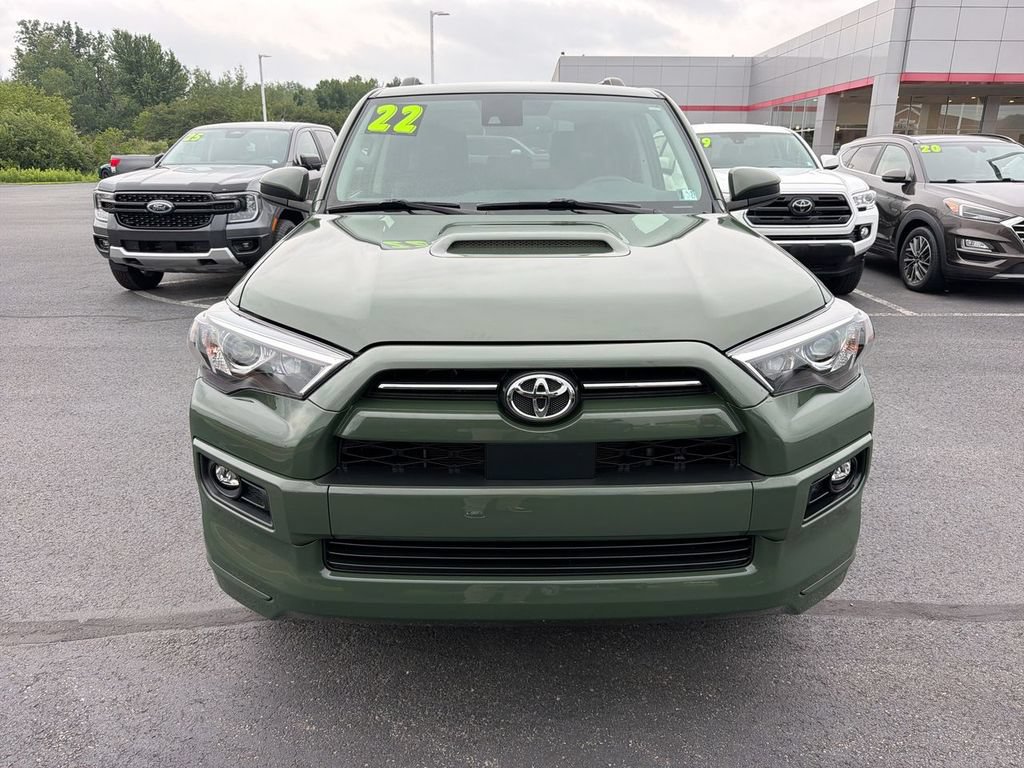 Used 2022 Toyota 4Runner TRD Sport AWD/4WD image 3