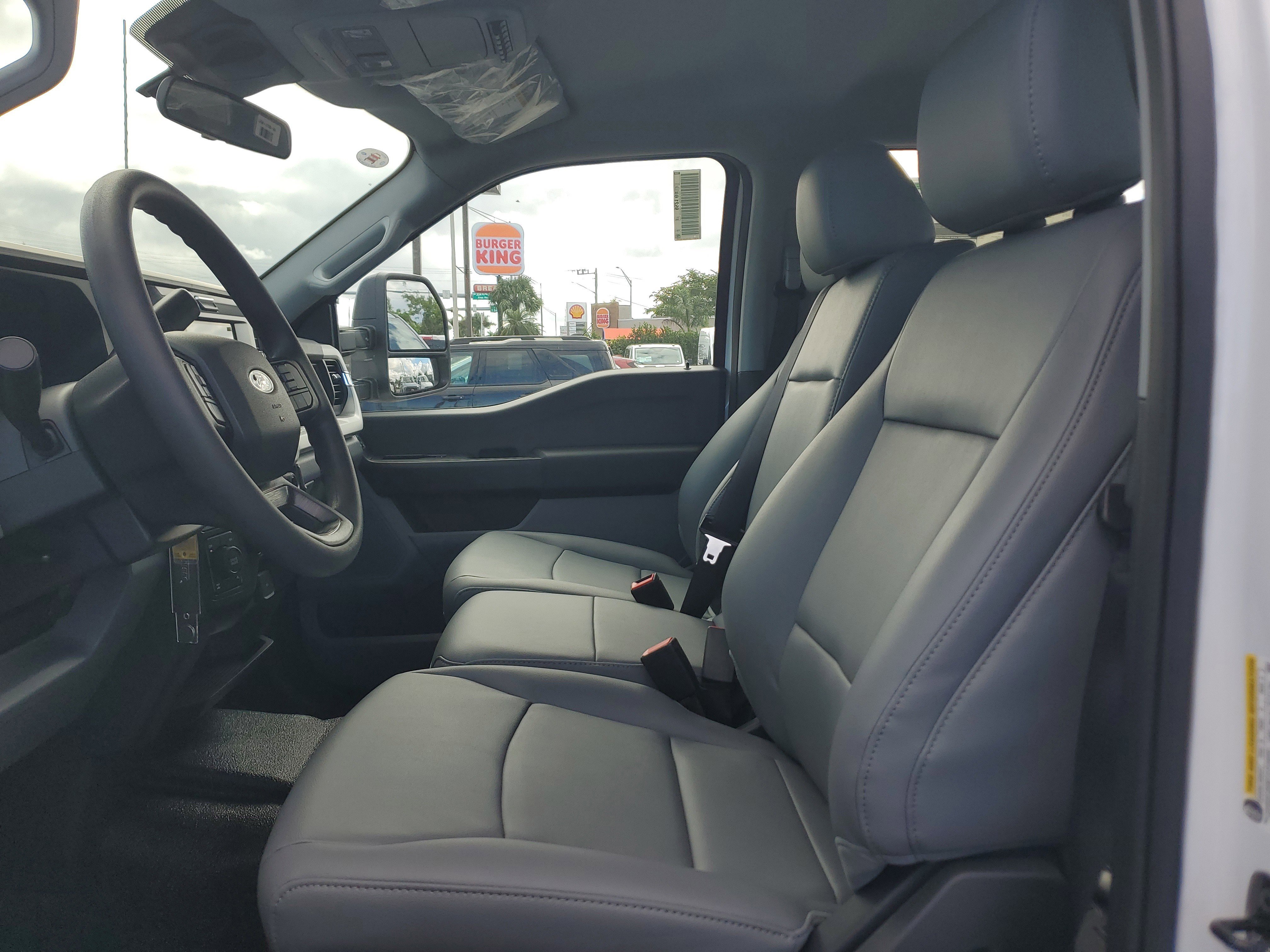 New 2026 Ford F250 XL w/ XL Chrome Package image 11