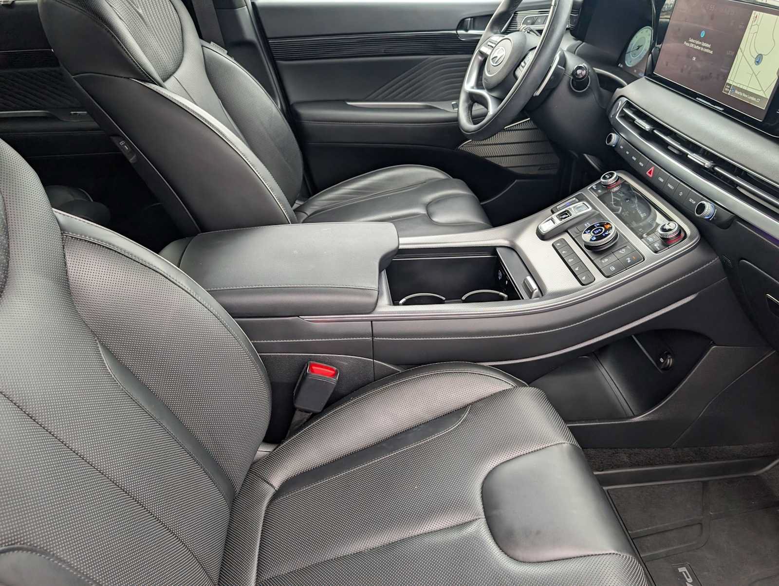 Used 2024 Hyundai Palisade Calligraphy AWD/4WD image 34