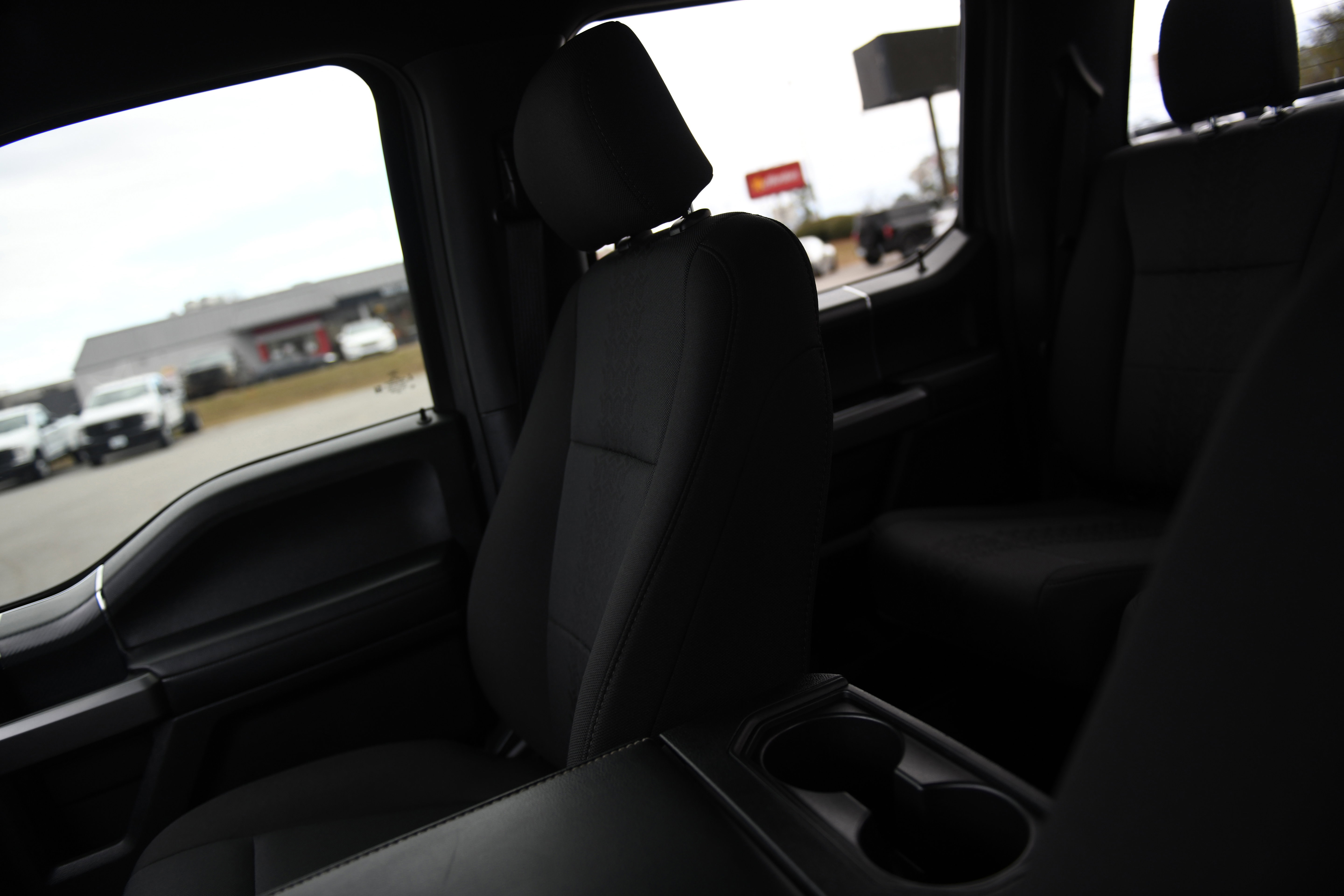 Used 2020 Ford F150 XLT w/ Equipment Group 302A Luxury image 28