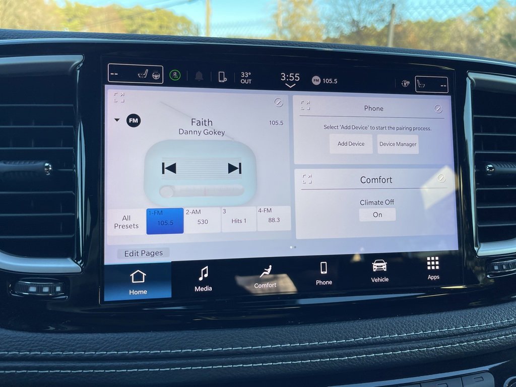 Used 2023 Chrysler Pacifica Touring-L w/ S Appearance Package image 14