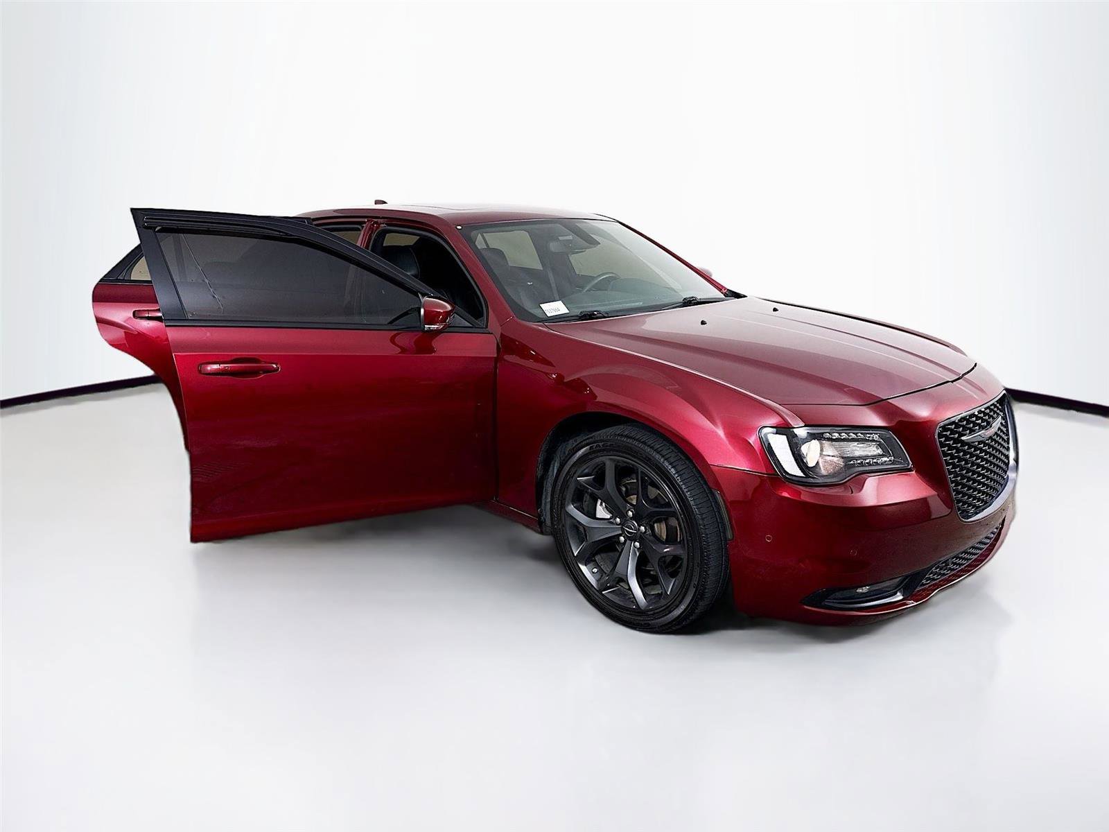 Used 2023 Chrysler 300 S RWD image 29