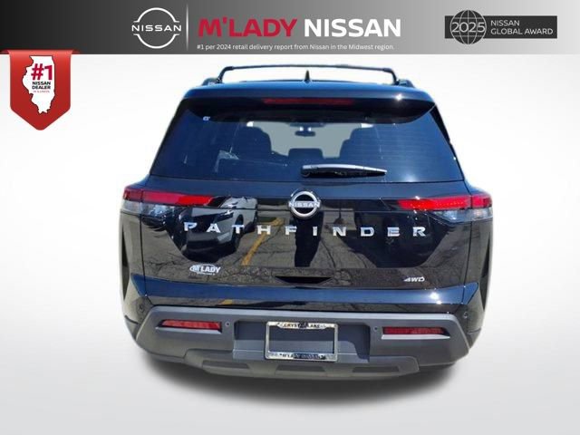 New 2025 Nissan Pathfinder SV image 6