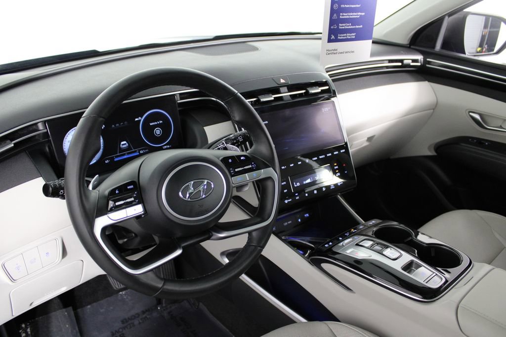 Certified 2022 Hyundai Tucson Limited w/ Cargo Package image 19