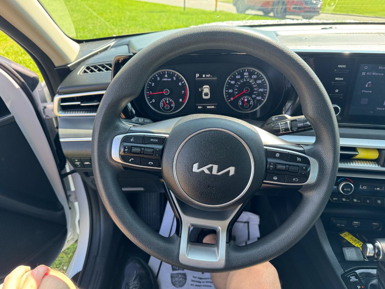 Used 2022 Kia K5 LXS FWD image 23
