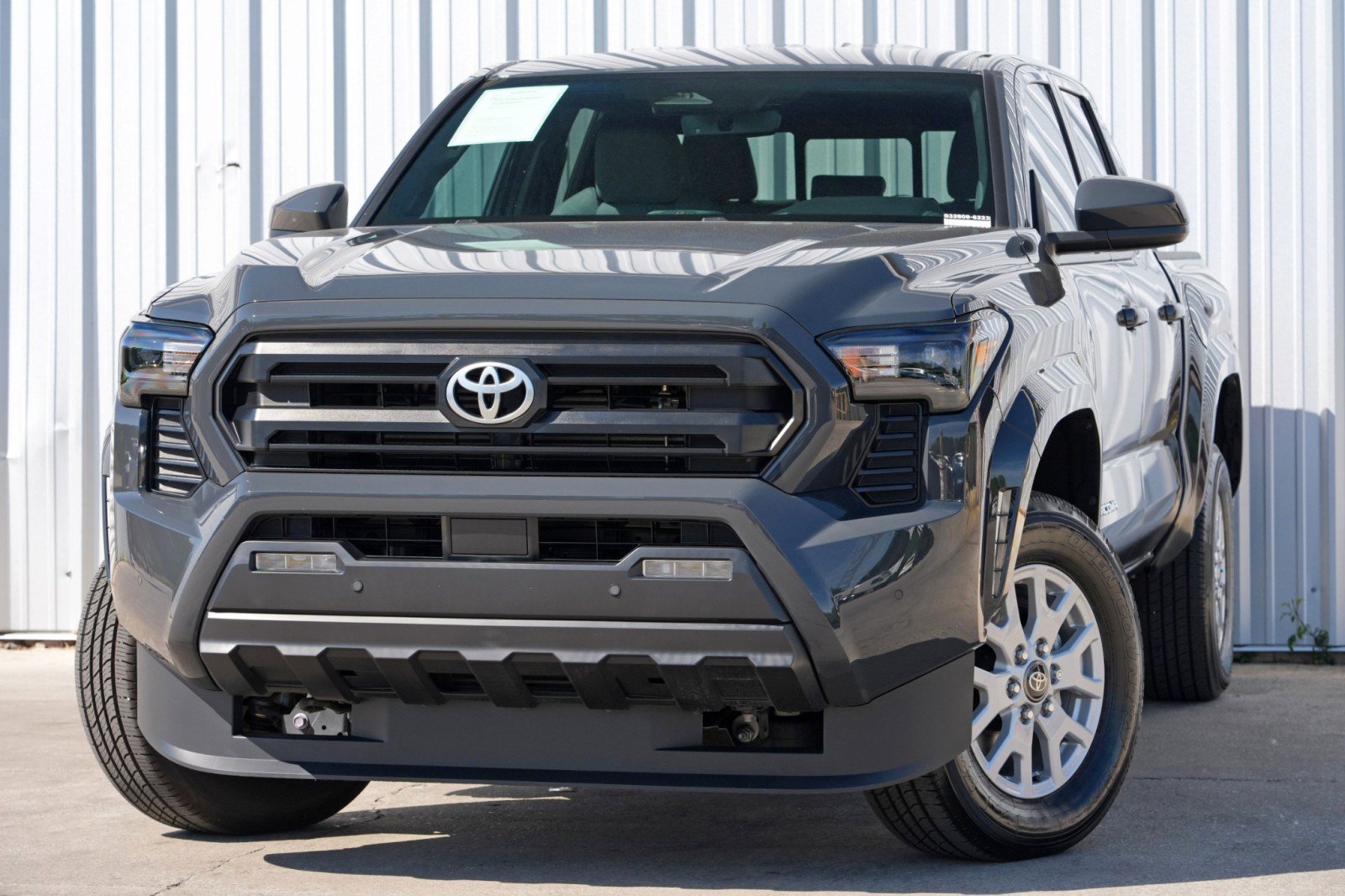 Used 2024 Toyota Tacoma SR5 w/ SR5 Upgrade Package image 3