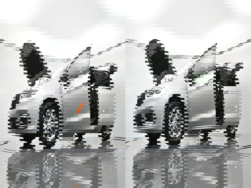 New 2026 Chrysler Pacifica Select image 49