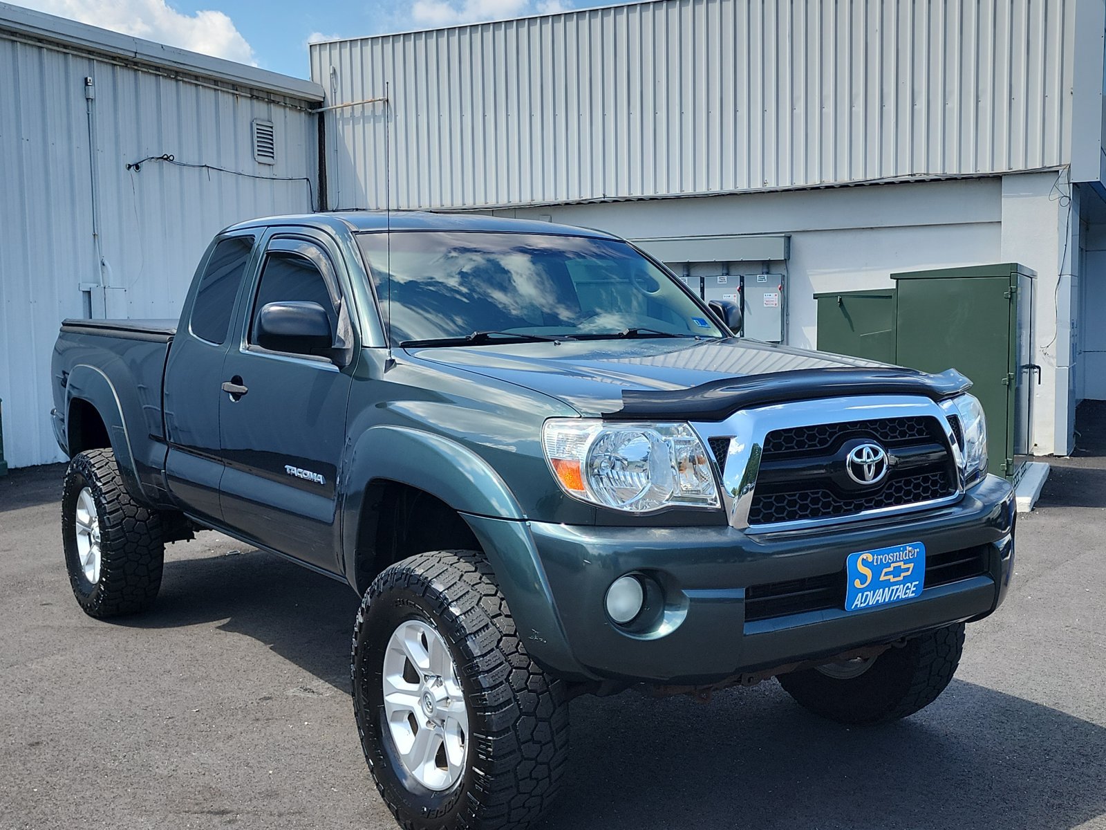 Used 2011 Toyota Tacoma 4x4 Access Cab V6 w/ SR5 Pkg #2 image 7