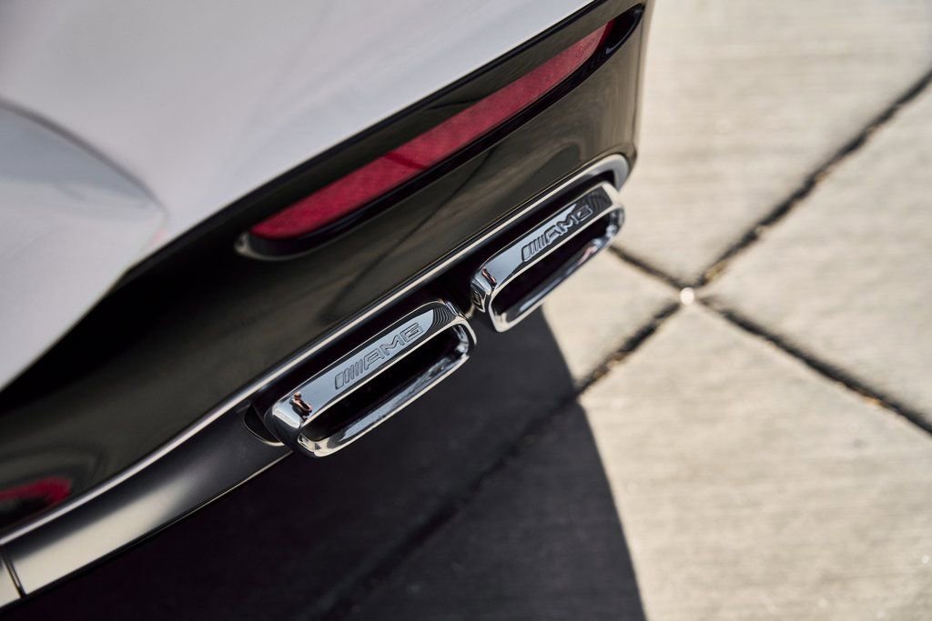 Used 2023 Mercedes-Benz SL 63 AMG 4MATIC image 16