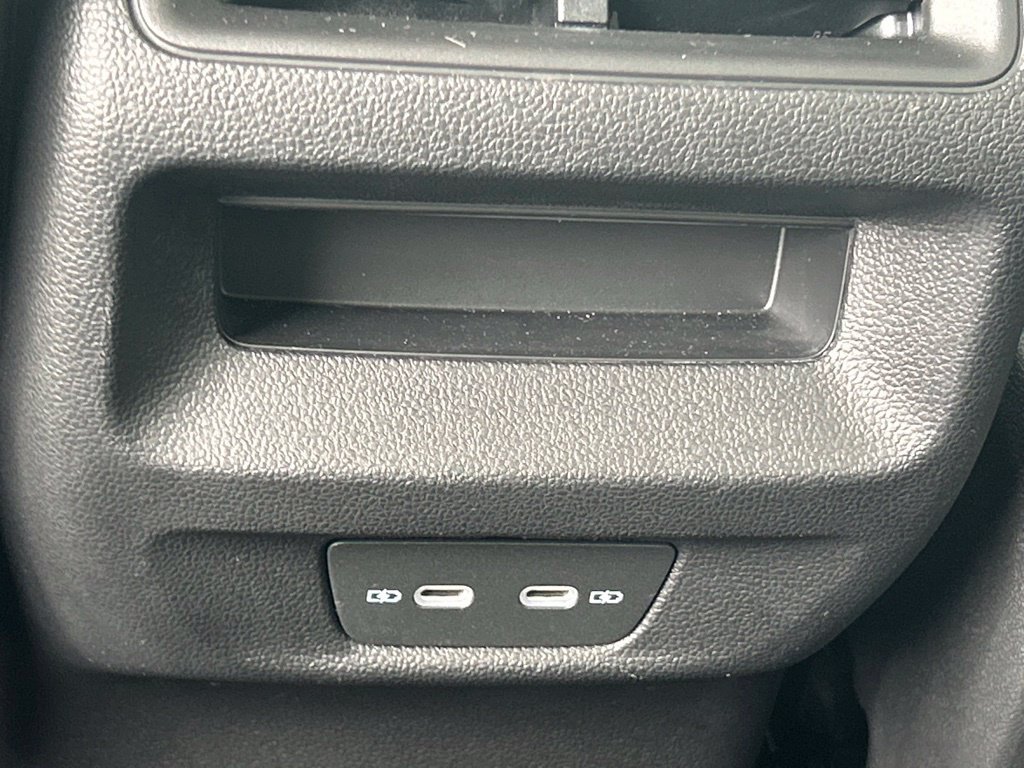 Used 2025 Volkswagen Tiguan S FWD image 47